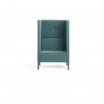 mitab mute - mute is een stijlvolle sofa welke in verschillende ruimtes past. Door de zijkanten kun je een ongestoord gesprek voeren in een grote (openbare) ruimte.